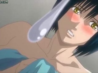 Gros seins l'anime obtient énorme gode dedans