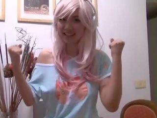 Grand Sonico gets naked at home