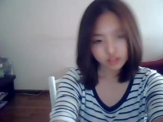Coreana escolar en web cámara