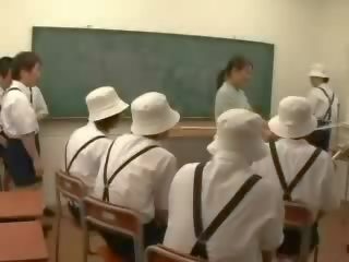 Japonez sala de clasa distracție spectacol